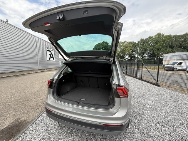 Volkswagen TIGUAN 2.0 TSI 4Motion Highline Navi|Led|ACC|Media Grijs