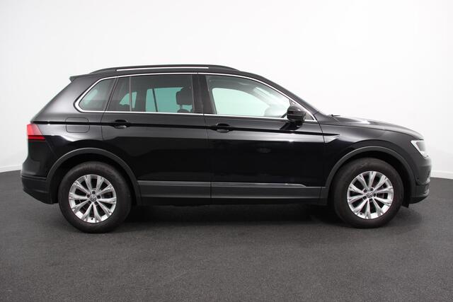 Volkswagen TIGUAN 1.5 TSI 150pk DSG Comfortline Volkswagen Tiguan 1.5 TSI 150pk DSG ACT Comfortline | Navigatie | Apple Carplay/Android Auto | Climate Control | Electrische achterklep | Digitale Cockpit