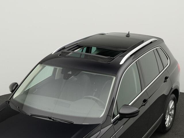 Volkswagen TIGUAN 1.5 TSI 150 pk DSG Elegance | Panoramadak | IQ Light | Stuur-/stoelverwarming | Achteruitrijcamera