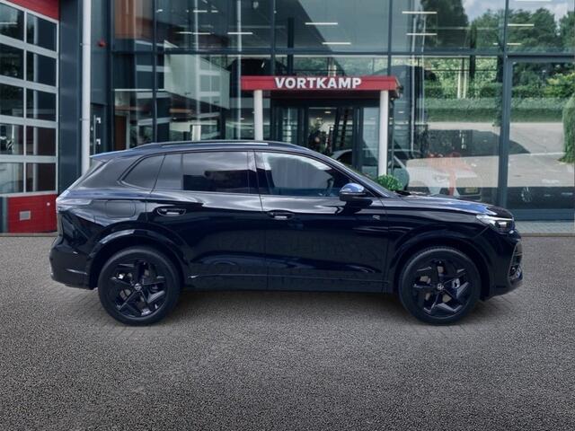 Volkswagen TIGUAN 1.5 TSI R-LINE EHYBRID TREKHAAK/CAMERA/LEDER/MEMORY/NAVI/ACC