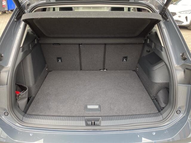 Volkswagen TIGUAN 1.5 TSI EHYBRID ELEGANCE PANO-DAK/360-CAMERA/TREKHAAK/NAVI/CARPLAY/ACC/