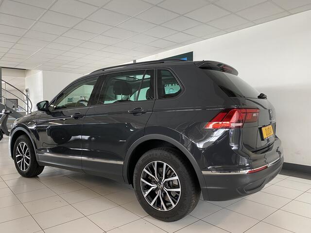 Volkswagen TIGUAN 1.4 TSI eHybrid Business+ Panoramadak /Trekhaak / apple Carplay