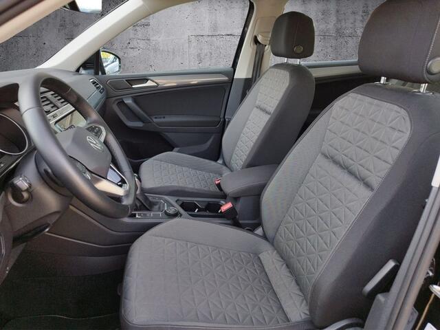 Volkswagen TIGUAN 2.0 TDI 4Motion 150 PK DSG ACC LED Navi Stoelverwarming 18 Inch