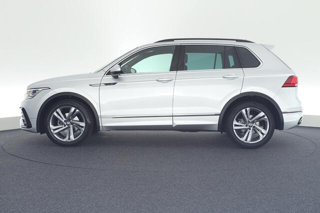 Volkswagen TIGUAN 1.5 TSI 150pk DSG 2x R-Line Virtual Cockpit Navigatie