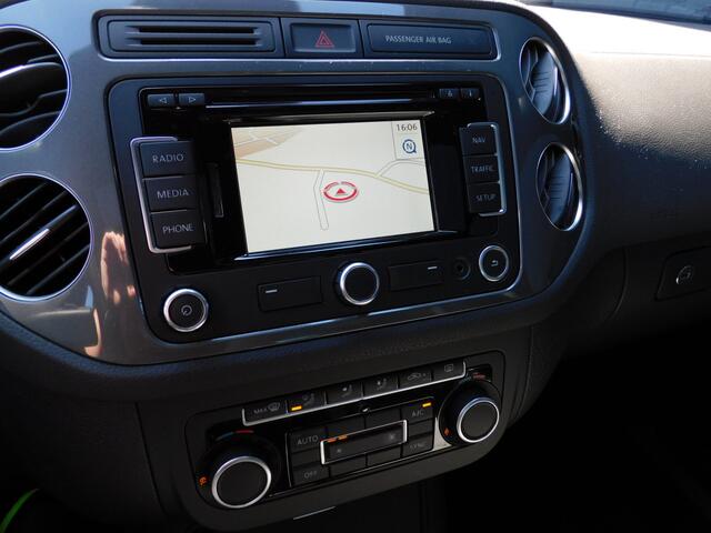 Volkswagen TIGUAN 1.4 TSI R-Line Edition TOPSTAAT! 1e EIGENAAR! DEALER ONDERHOUDEN! PANODAK! FULLMAP NAVI! AIRCO! TREKHAAK! CRUISE! LM VELGEN!