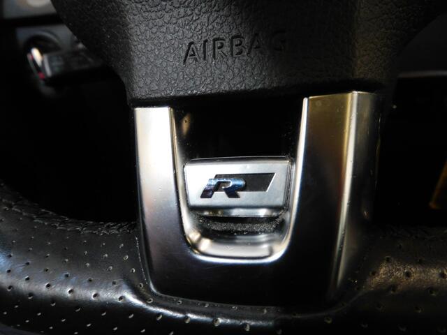 Volkswagen TIGUAN 1.4 TSI R-Line Edition TOPSTAAT! 1e EIGENAAR! DEALER ONDERHOUDEN! PANODAK! FULLMAP NAVI! AIRCO! TREKHAAK! CRUISE! LM VELGEN!