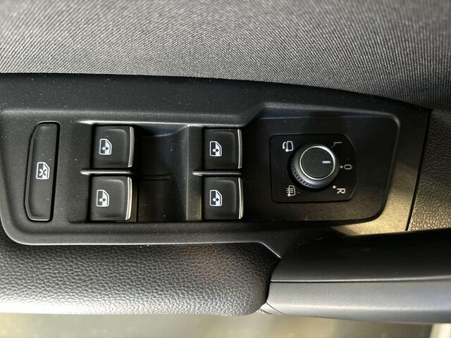 Volkswagen TIGUAN 1.4 Tsi 245pk DSG eHybrid Elegance · 360 Camera · Panoramadak · Elek. Trekhaak · Apple/Android Car Play · IQ.Light · Navi · 18'' Inch ·