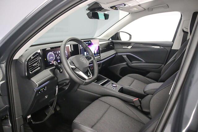 Volkswagen TIGUAN Life Edition 1.5 TSI eHybrid 204pk DSG Automaat Trekhaak, Adaptive cruise control, Elektrische achterklep, Achteruitrijamera, LED koplampen, Stuurwiel verwarmd