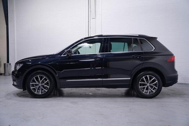 Volkswagen TIGUAN 1.4 TSI 125pk Comfortline DAB PDC v+a Groot-Navi electrische achterklep LMV 17"-inch ACC ECC LED-verlichting spiegelpakket verkeersborden-detectie parkeerpakket