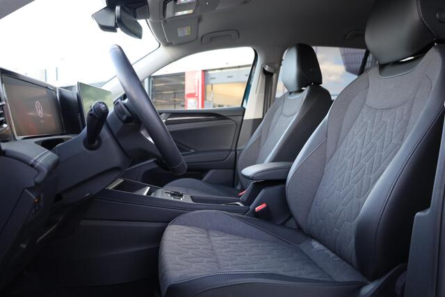 Volkswagen TIGUAN 1.5 eTSI Life Edition NL auto 1e eigenaar, 48 maanden garantie 100.000km , 18" 'Bologna' LMV, wegklapbare trekhaak, comfort pakket, dodehoekdetectie (side assist), elektrische achterklep, navigatie discover media