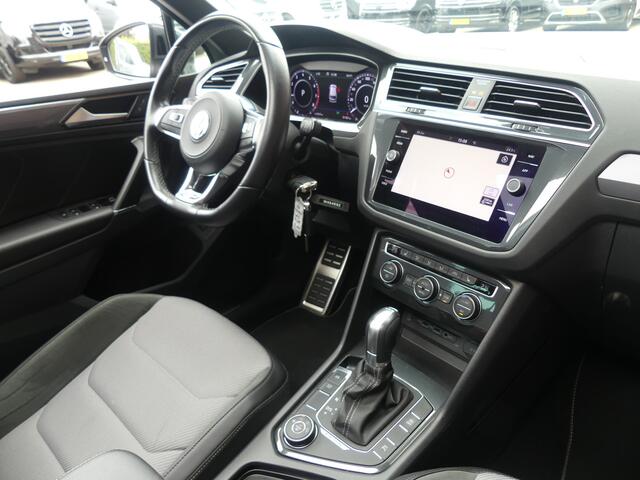 Volkswagen TIGUAN 2.0 TSI 4Motion 2 X R-Line / Trekhaak / 31000km!!