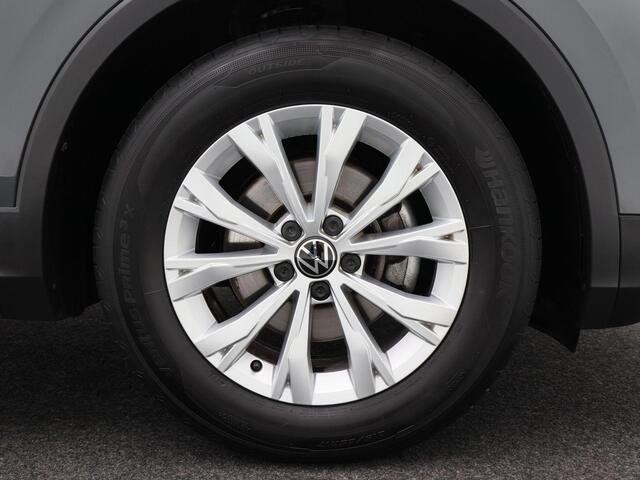 Volkswagen TIGUAN 1.5 TSi 150 Pk Automaat Life Business | Camera | Carplay | Elektrische Achterklep | Privacy Glass | Stoel Verwarming | Navigatiesysteem | 17 Inch