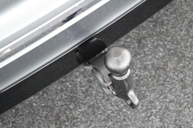 Volkswagen TIGUAN 1.5 TSI 150pk DSG ACT R-Line Highline Trekhaak 360Camera Keyless Stoelverwarming Massage Panoramadak