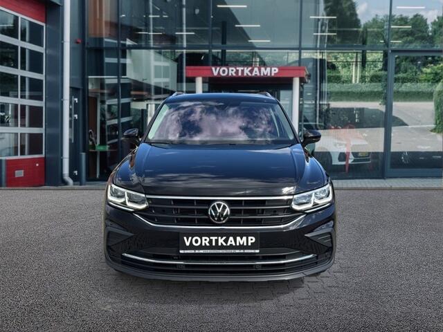 Volkswagen TIGUAN 1.5 TSI DSG LIFE TREKHAAK/CAMERA/NAVI/CARPLAY/ACC/STOELVERW/E-KLEP