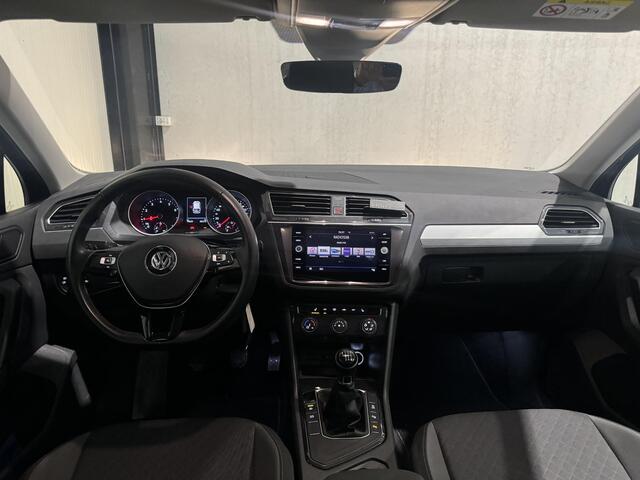 Volkswagen TIGUAN 1.5 TSI Comfortline | carplay | park-assist | stoelverwarming |