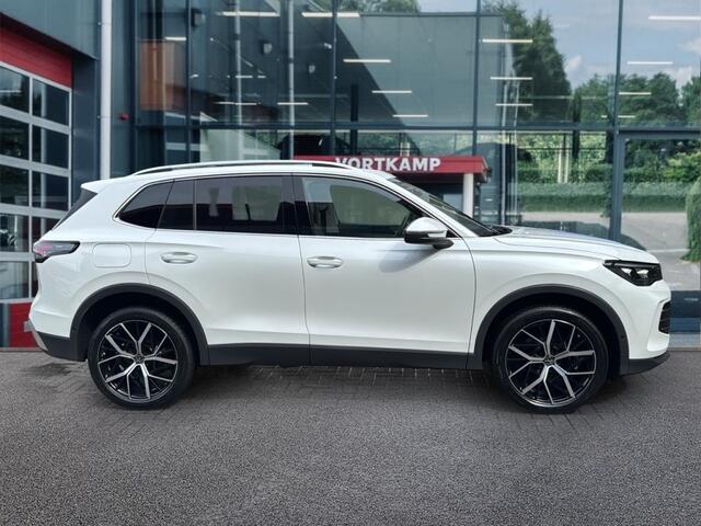 Volkswagen TIGUAN 1.5 TSI E-HYBRID ELEGANCE PANO-DAK/TREKHAAK/CAMERA/NAVI/ACC/STOELVERW