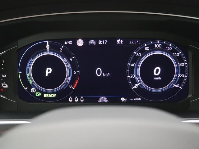 Volkswagen TIGUAN 1.4 TSI eHybrid R-Line Business Trekhaak, LED-Matrix, Elek. achterklep, 20" Suzuka velgen, Navigatiesysteem, Black Style, Winterpakket