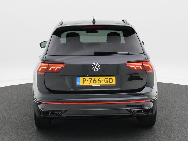 Volkswagen TIGUAN 1.4 TSi 245 Pk Automaat eHybrid R-Line Business+ | Carplay | Matrix LED | Elektrische Achterklep | Camera | Adaptive Cruise | Sensoren | 20 Inch