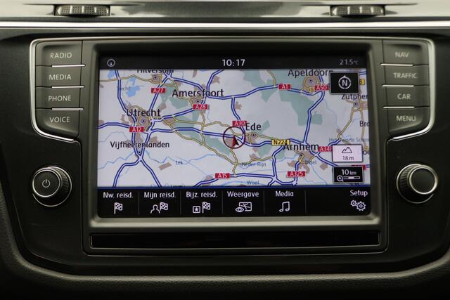 Volkswagen TIGUAN 1.4 TSI ACT Highline R-Line Virtual Cockpit, ACC, Apple Carplay, Camera, DAB, Trekhaak, 19"