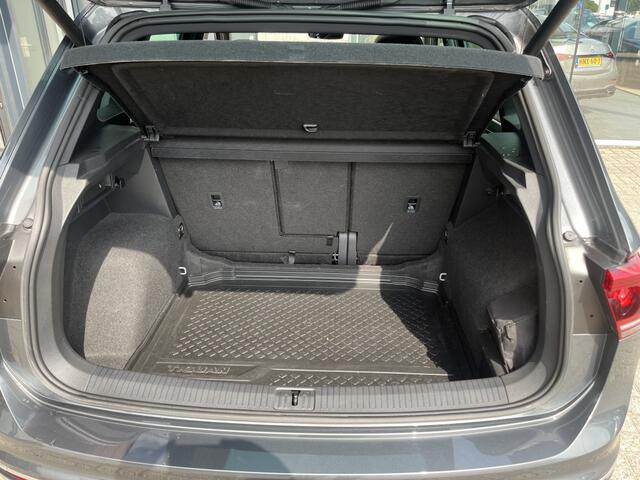 Volkswagen TIGUAN 1.5 TSI R-line | Pano | Cruise