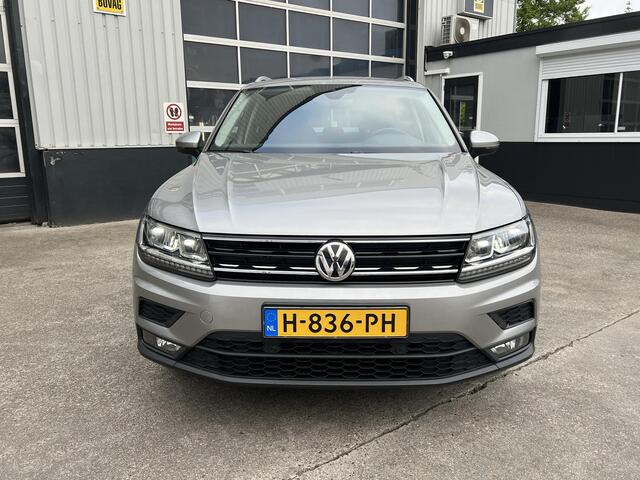 Volkswagen TIGUAN 1.5 TSI ACT Comfortline Business led verl. trekhaak pdc carplay