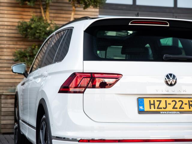 Volkswagen TIGUAN 1.5 TSI R-Line Pano IQ ACC 20'