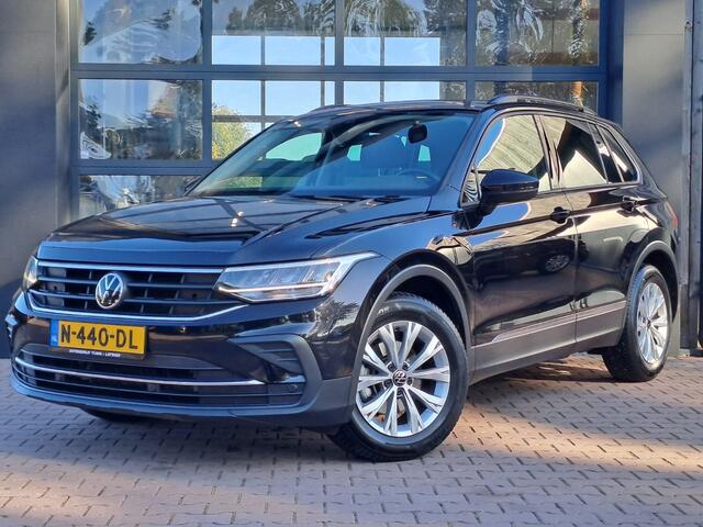Volkswagen TIGUAN 1.5 TSI Life Business | All-seasons | Trekhaak | Elek. klep | Stoelverwarming | Keyless | Camera |