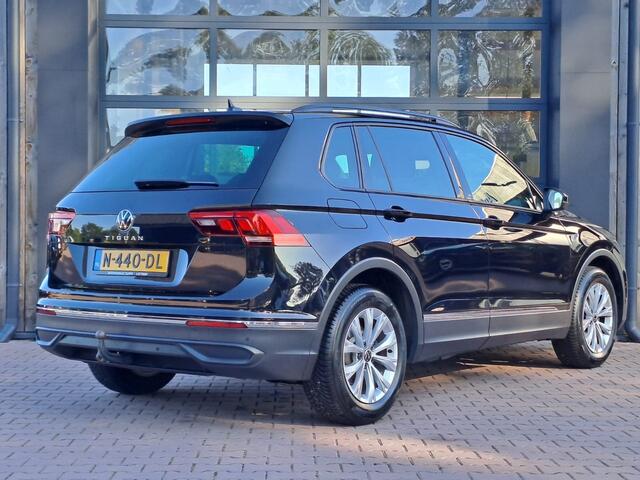 Volkswagen TIGUAN 1.5 TSI Life Business | All-seasons | Trekhaak | Elek. klep | Stoelverwarming | Keyless | Camera |