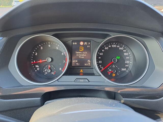 Volkswagen TIGUAN 1.5 TSI Life Business | All-seasons | Trekhaak | Elek. klep | Stoelverwarming | Keyless | Camera |