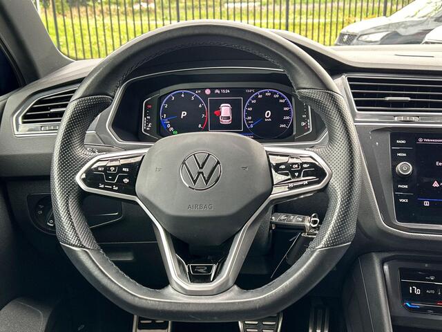 Volkswagen TIGUAN 1.5 TSI R-Line Business+ | Carplay | Parkeersensoren | Adaptieve Cruise Control | Climate Control |