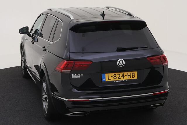 Volkswagen TIGUAN Allspace 1.5 TSI Highline Business R 7p. / R-Line Exterieur / LED / Virtual Cockpit / Elek. Zwenkbare Trekhaak / Elek Achterklep / Camera / 19" LMV