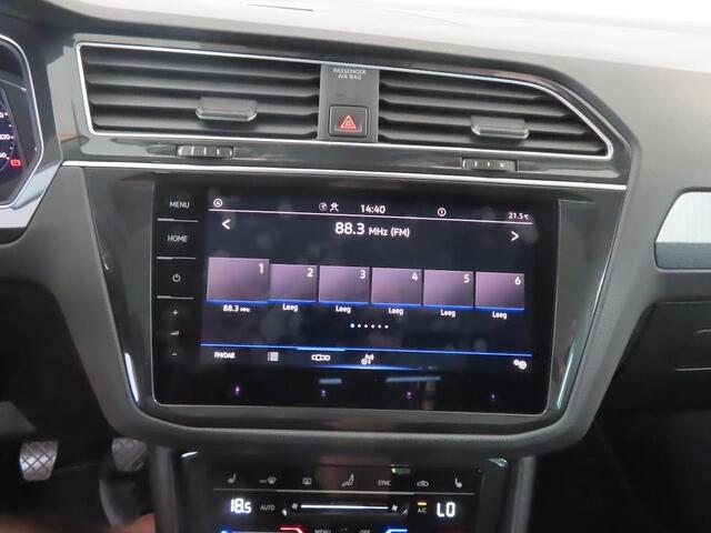 Volkswagen TIGUAN 1.5 TSI Life Bns Panoramadak Navi Camera Ad. Cruise Winter pack Dealeronderhouden