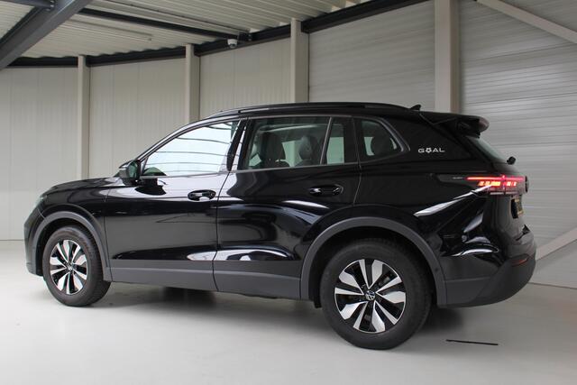Volkswagen TIGUAN 1.5 eTSI Life Edition DSG Panoramadak | IQ-Light | Navigatie | Trekhaak | Standkachel