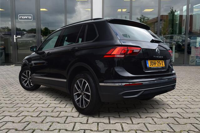 Volkswagen TIGUAN 1.5 TSI Life | ACC | Trekhaak | Camera |