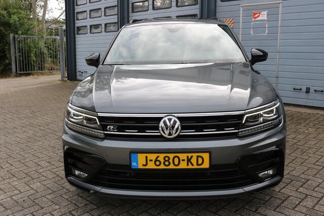 Volkswagen TIGUAN 1.5 TSI ACT Highl Business R Black style Xenon Led Navi Camera T-haak Bj:2020