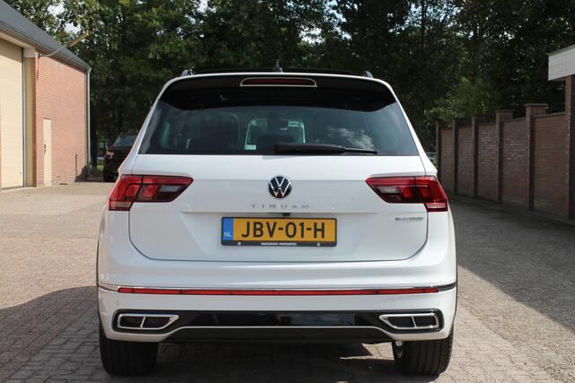 Volkswagen TIGUAN 1.4 TSI eHybrid R-Line Business+ | Pano | Trekhaak | Carplay