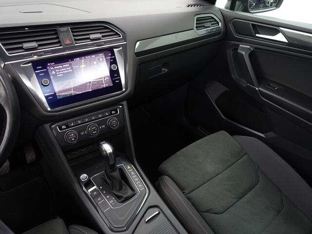 Volkswagen TIGUAN Allspace 1.5 TSI R-line+ Aut- 7 Pers, Panoramadak, Stoelmassage, Keyless, Virtual Cockpit, Park Pilot, ACC, Dynamic Select