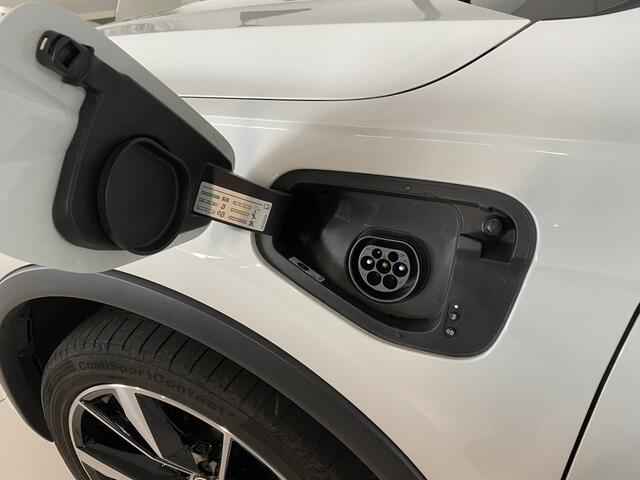 Volkswagen TIGUAN 1.4 TSI eHybrid R-Line Business+ Panoramadak / Trekhaak / Apple carplay /android