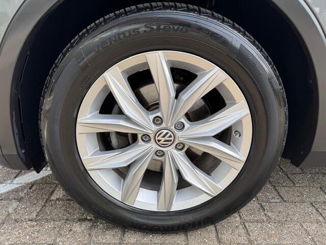Volkswagen TIGUAN 1.5 TSI ACT Comfortline Business Panodak | NAV | LED | LMW 18" | dig. display | ACC