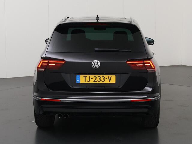 Volkswagen TIGUAN 1.4 TSI 4Motion Highline R | Panoramadak | R-Line | Navigatie | Carplay | Stoelverwarming | DAB |