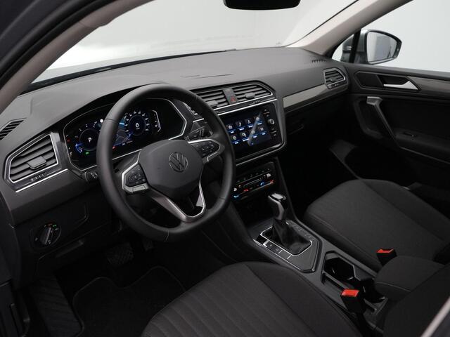Volkswagen TIGUAN Allspace 7 pers. 1.5 TSI 150 pk DSG Life Business | Trekhaak | Stoelverwarming | Navigatie | 18 inch