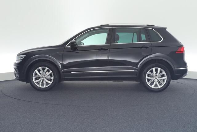 Volkswagen TIGUAN 1.4 TSI 150pk DSG 4Motion Highline Trekhaak Camera Virtual Cockpit Stoelverwarming Led Keyless Navigatie