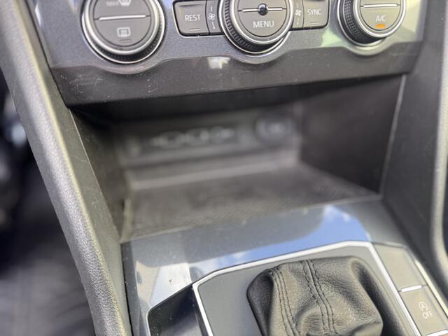 Volkswagen TIGUAN 1.4 TSI ACT Business R-Line | Panoramadak | Trekhaak |