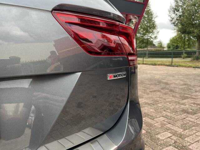 Volkswagen TIGUAN 2.0 TSI 4Motion Highline Business R | 3x R-line | Full-option |