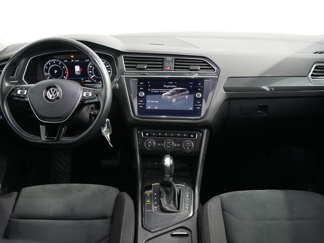 Volkswagen TIGUAN 1.4 TSI ACT Highline R-line | Matrix | Pano | Trekhaak | Virtual