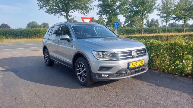 Volkswagen TIGUAN Allspace 1.5 TSI Comfortline Business 7p. CLIMA/NAVI/DSG BJ 2019