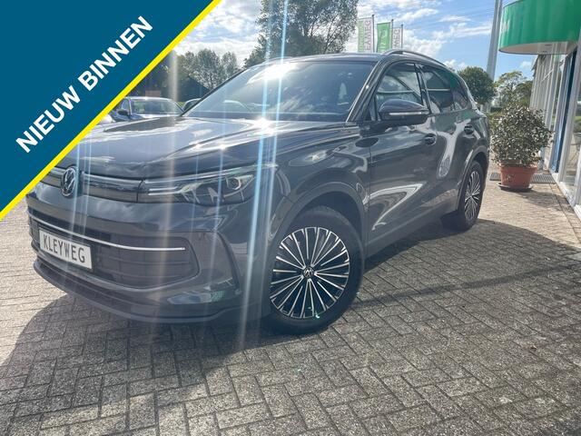 Volkswagen TIGUAN Tiguan 1.5 eTSI Life, Nav, Carplay, Stoelverw, Camera