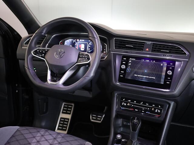 Volkswagen TIGUAN Allspace 1.5 TSI R-Line Business 150 pk Automaat (DSG) | Verlengde garantie | Navigatie | Parkeersensoren | Matrix LED koplampen | Stoelverwarming | R-Line |