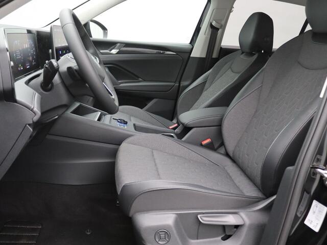 Volkswagen TIGUAN 1.5 eHybrid Life Edition 204PK DSG Trekhaak, Achteruitrijcamera, Navi via Apple Carplay/Android Auto, Keyless, Side Assist, Stoel-Stuurverwarming, Elektr. Achterklep, 17" LM Velgen