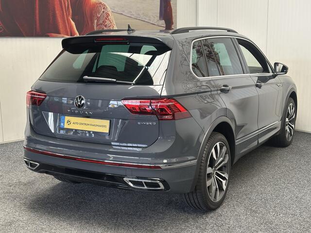 Volkswagen TIGUAN 1.5 eHybrid R-Line VOL !! NIEUWSTAAT !!! PANORAMADAK 360 CAMERA NAVIGATIE ADAPTIVE CRUISE CONTROL CLIMATE CONTROL APPLE CARPLAY/ANDROID RIJSTROOKSENSOREN DODEHOEKSENSOREN PDC ZEER MOOI !! 3010